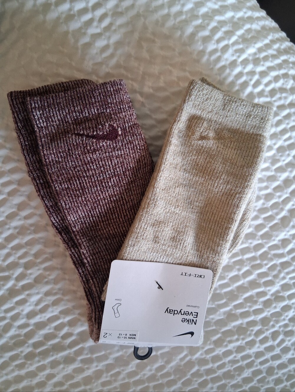 Nike Mens Crew Socks Duo in Beige and Maroon